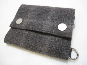 伊丹市にて貴金属品・ブランド品をお買取|アンダーカバー(UNDERCOVER)「二つ折り財布」の買取実績